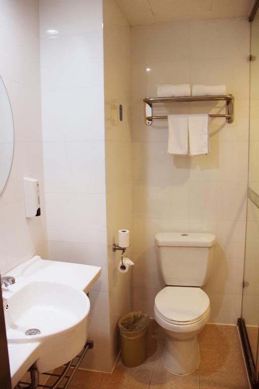 Greentree Nanqiao Middle Renmin Road Express Shanghai